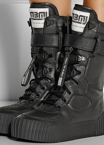 Marc by Marc Jacobs Postal