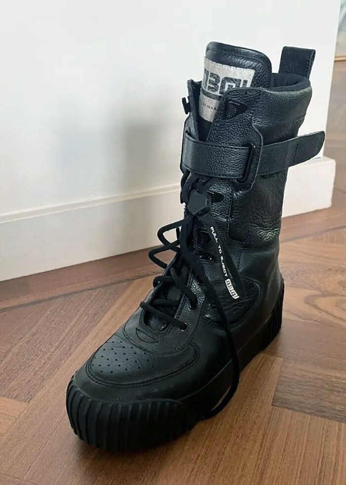 Marc by Marc Jacobs Postal - Görsel 4