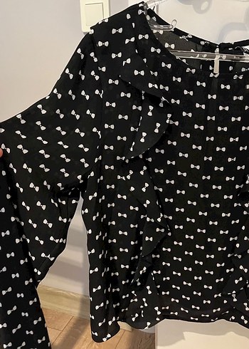 H&M Siyah fiyonk Desenli Uzun Kollu Bluz - Görsel 2