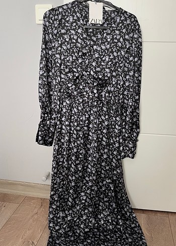 V Yaka Uzun Kadın Elbise - Görsel 2