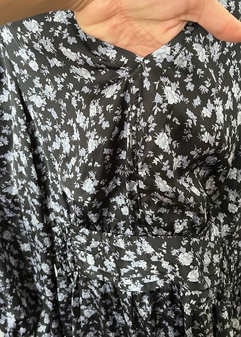 V Yaka Uzun Kadın Elbise - Görsel 5