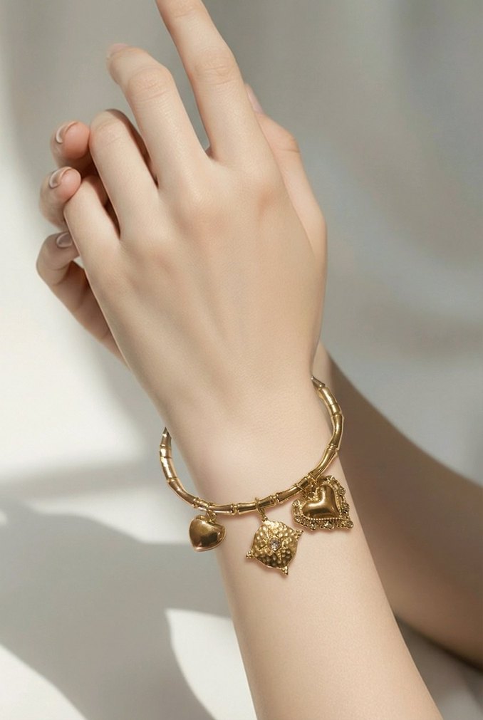 Altın Renkli Boncuklu Bohem Kararmaz Çelik Bileklik - Görsel 2