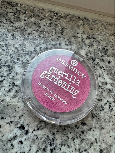 Essence Cream To Powder Blush