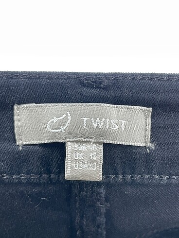 40 Beden siyah Renk Twist Jean / Kot %70 İndirimli.