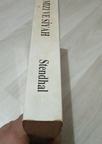 Kırmızı ve Siyah - Stendhal
