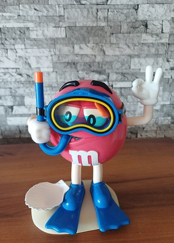 M&M's Renkli Dalgıç Figürü