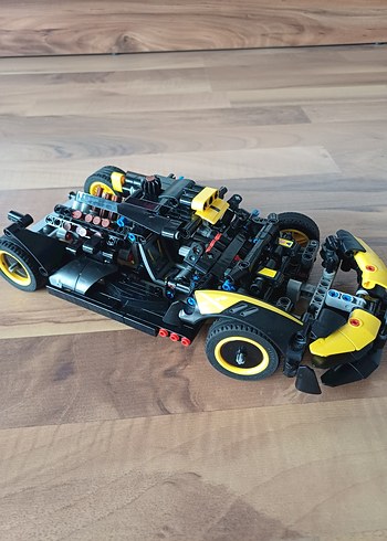  Beden Lego Bufatti Yarış Araba Modeli