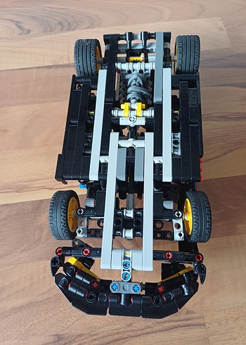 Beden Renk Lego Bufatti Yarış Araba Modeli