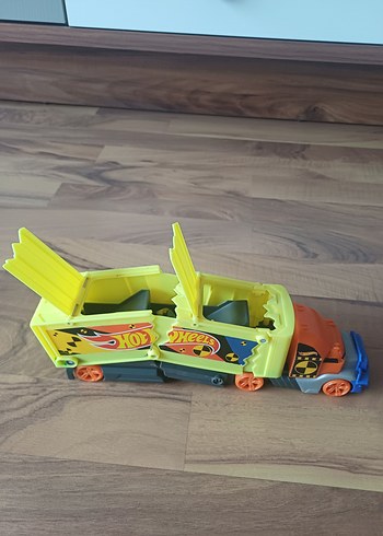 Hot Wheels Çarpışan Oyuncak Tır - Görsel 7