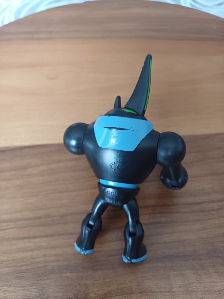 Ben10 Aliens Figürü - Görsel 3