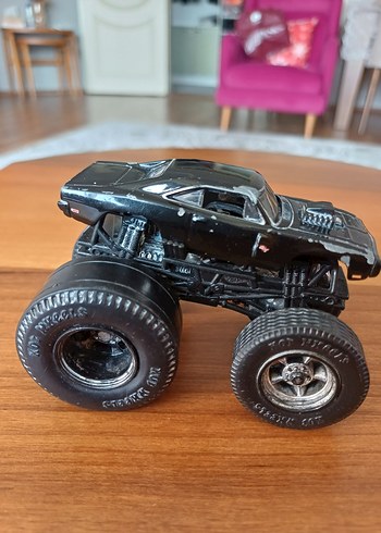 Hotwheels canavar kamyon - Görsel 2