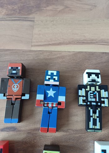 Renkli Minecraft Tarzı Aksiyon Figürleri Seti - Görsel 2