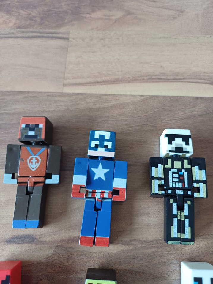 Renkli Minecraft Tarzı Aksiyon Figürleri Seti - Görsel 2