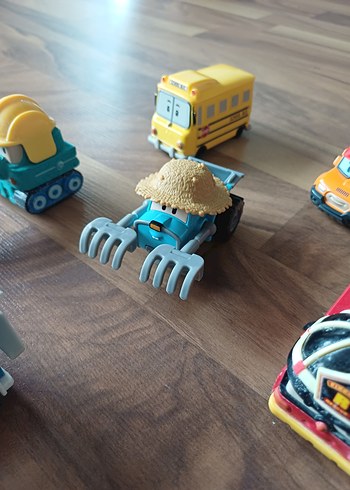 Robocar poli Oyuncak Arabalar Seti - Görsel 9