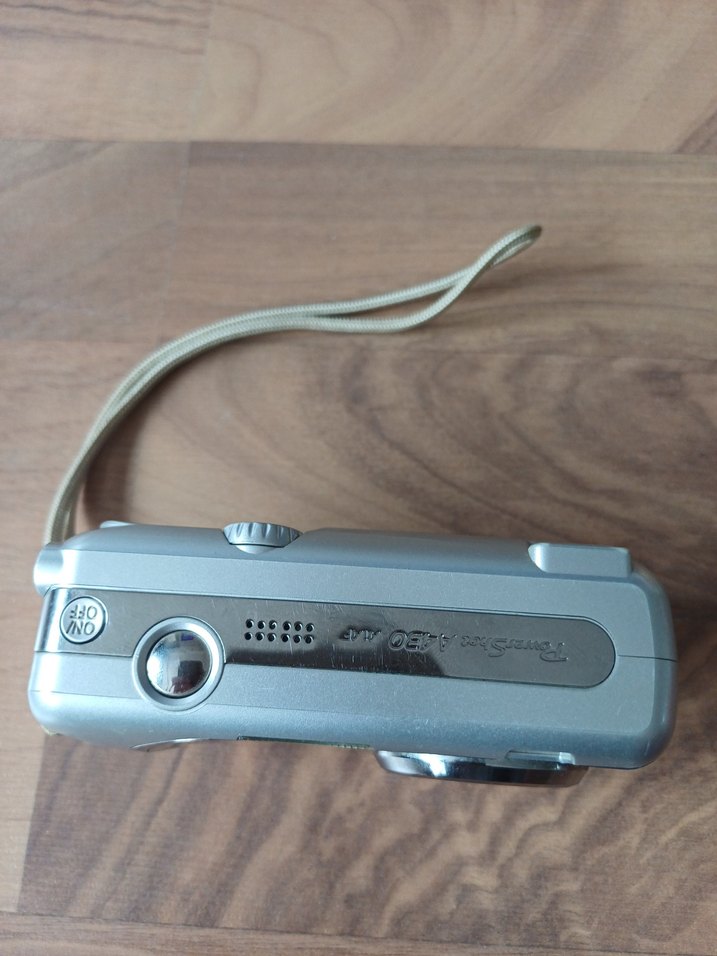 Canon PowerShot A430 4 MP Gri Dijital Kamera - Görsel 4