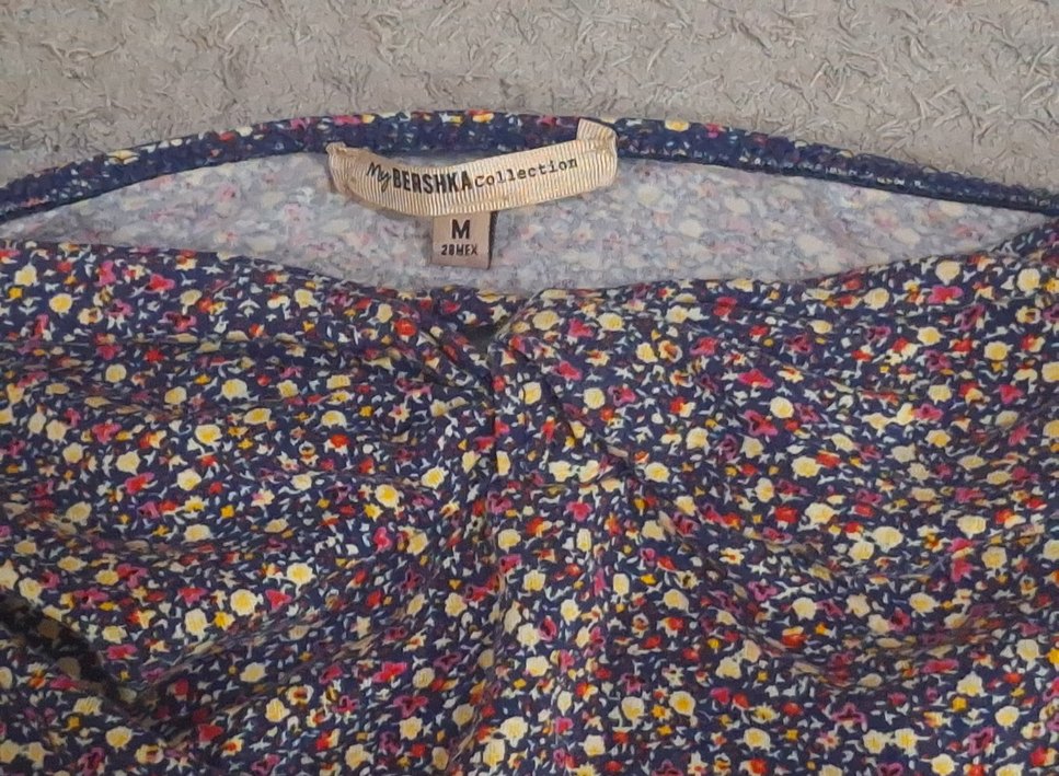 Vintage Bershka çiçekli buzgulu body - Görsel 2