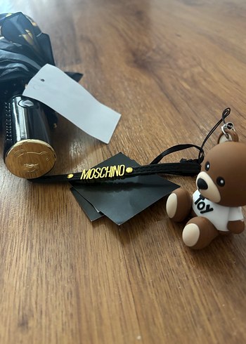 Moschino Şemsiye - Görsel 3