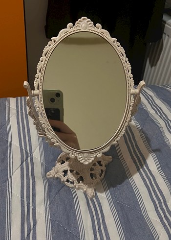 Dekoratif Beyaz Oval Masa Aynası - Görsel 2