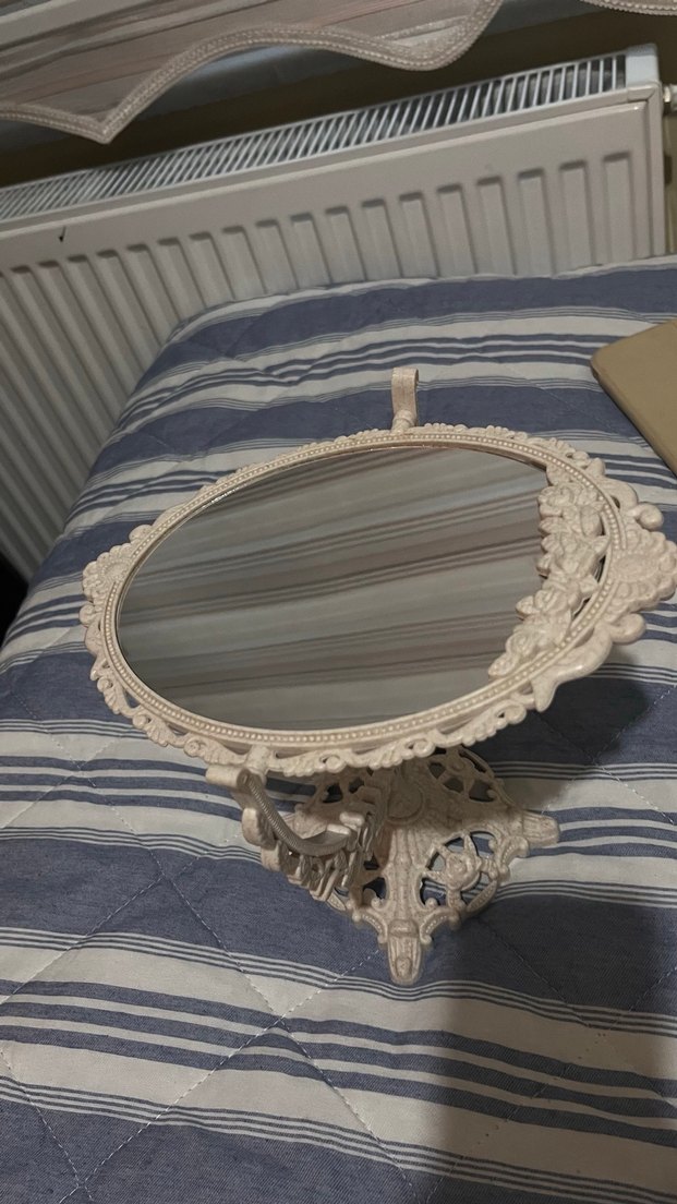 Dekoratif Beyaz Oval Masa Aynası - Görsel 3