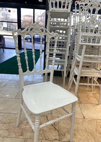 Beyaz Sandalye Zarif Tasarım 40 adet - Görsel 2
