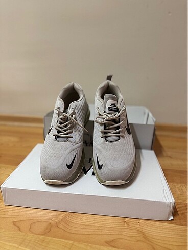 Nike AirMax 2018 Elite Gri Ayakkabı