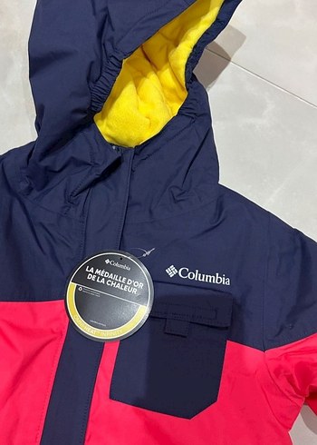 Columbia 8 Yaş