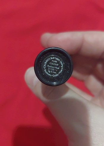 Oriflame - Canlı Kırmızı Ruj - Görsel 4