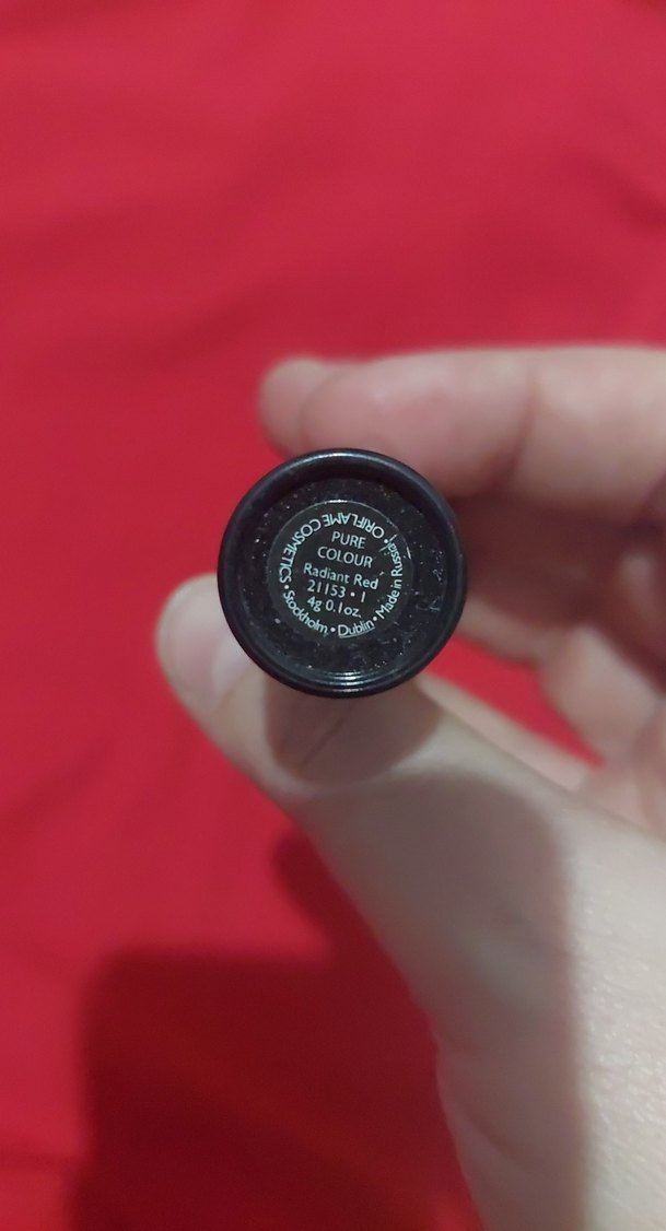 Oriflame - Canlı Kırmızı Ruj - Görsel 4