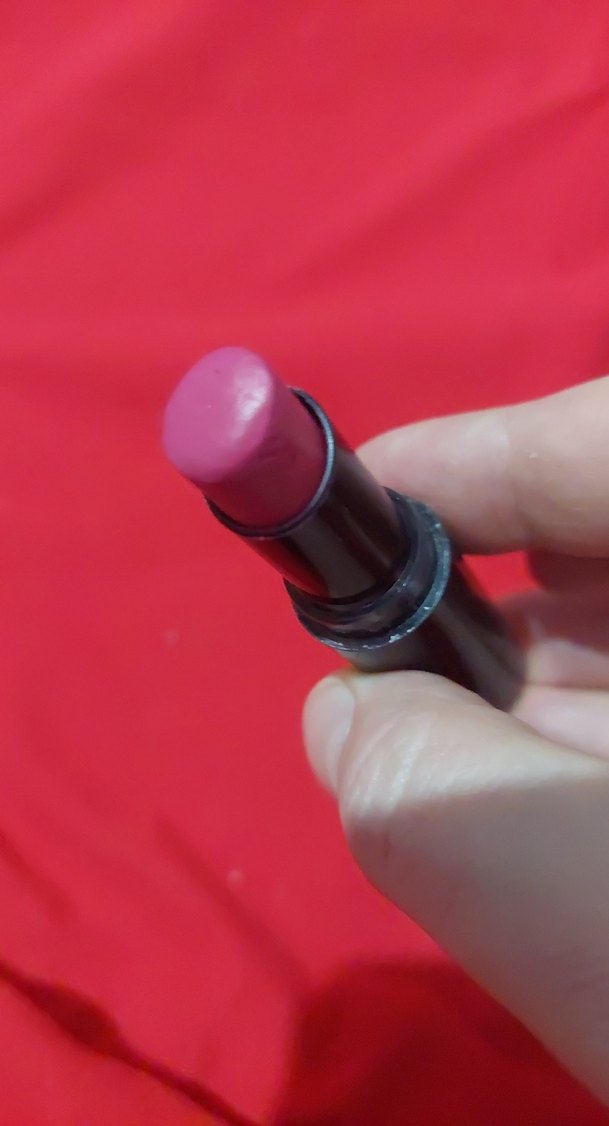 Wet and Wild - Smokin Hot Pink Ruj - Görsel 3