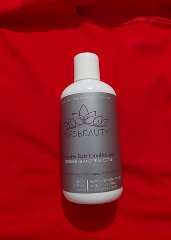 Beden NESBEAUTY Aloe Vera Özlü Saç Kremi
