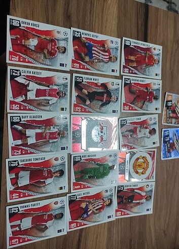 futbolcu kartları kırmızı