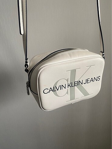 Calvin Klein Calvin klein askılı çanta