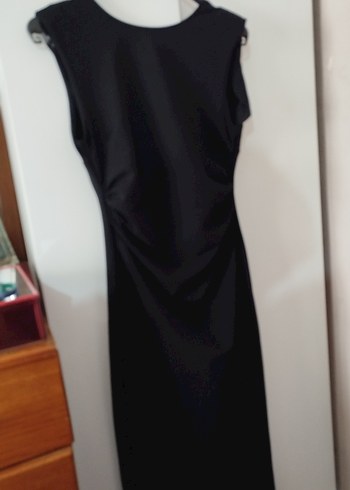 Siyah V Yaka Drapeli Uzun Elbise - Görsel 2