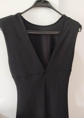 Siyah V Yaka Drapeli Uzun Elbise - Görsel 3