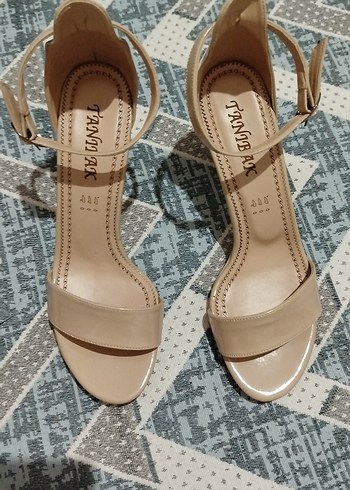 krem rengi topuklu ayakkabı - Görsel 5