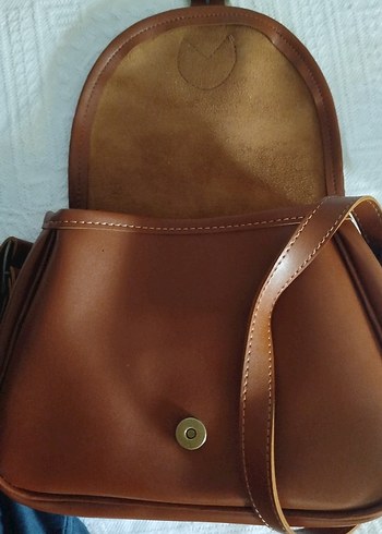 Klasik Tokalı kremit rengi Deri Kadın Çapraz Çanta - Görsel 5