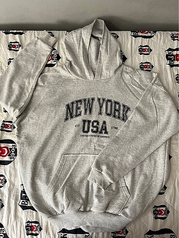 Trendyol Sweatshirt