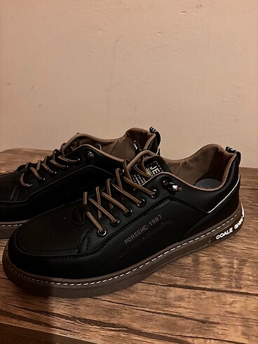 42 Beden 42 Numara Deri Erkek Lastik Bağcıklı Sneaker