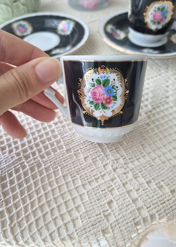 Güral Porselen Güral Porselen Siyah Çiçek Desenli 2'li Türk Kahve Fincanı Seti
