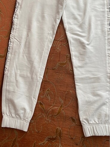 Guess eşofman altı - Görsel 3