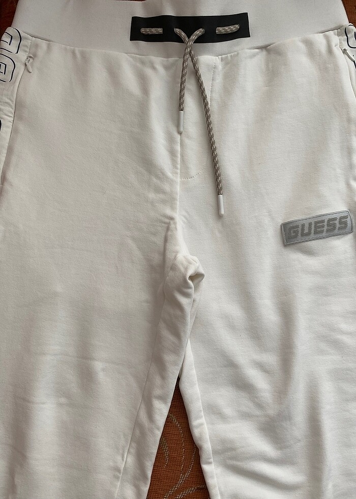 Guess eşofman altı - Görsel 2