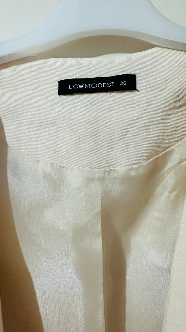 Bej Keten Düğmeli Kolsuz Midi Yelek - Görsel 2