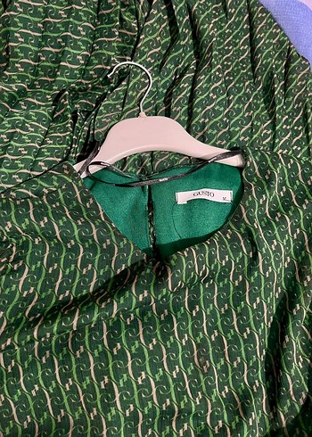 Yeşil Yılan Desenli Uzun Pliseli Elbise - Görsel 3