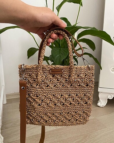 Zara 2024 dün trendi deri saplı çanta