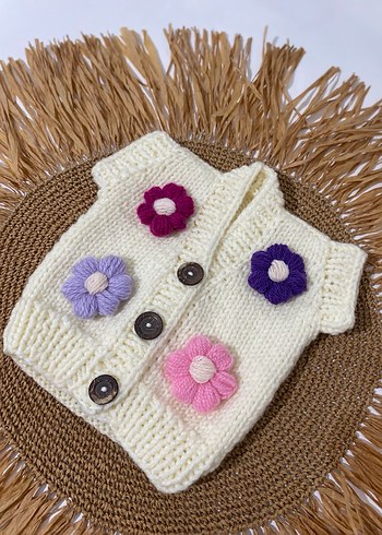 Kız Çocuk Nakışlı Örgü Kolsuz Hırka - Görsel 2