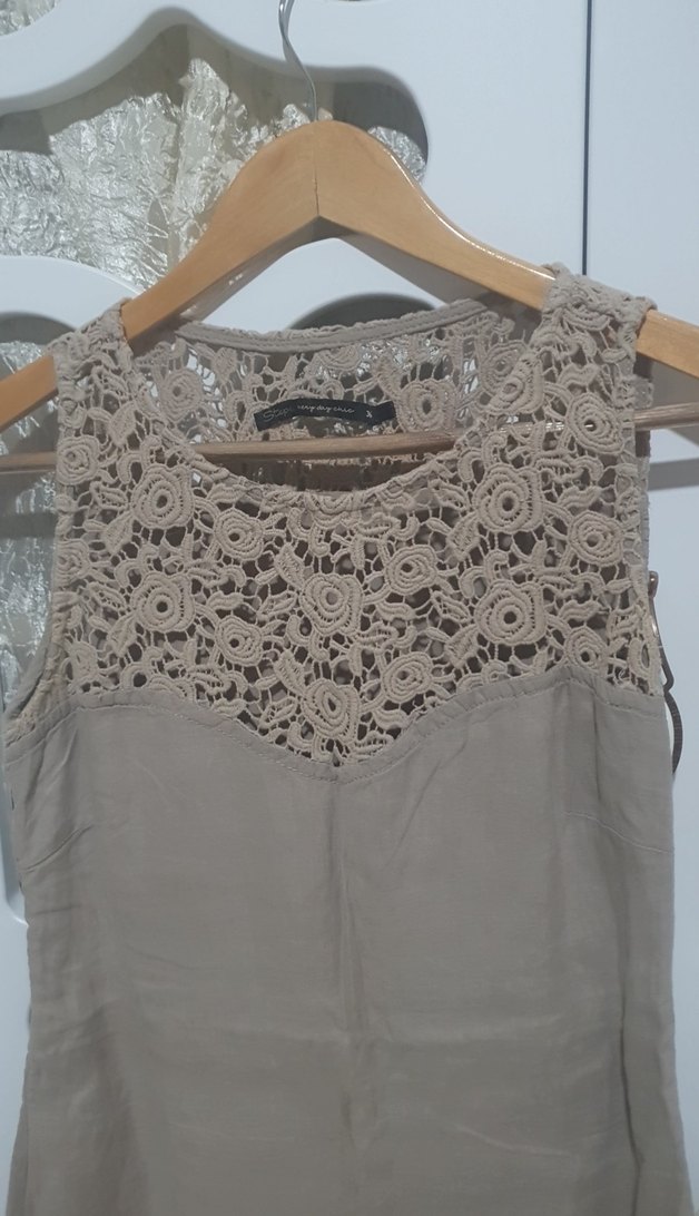 Dantel Detaylı camel Kolsuz Midi Elbise - Görsel 2