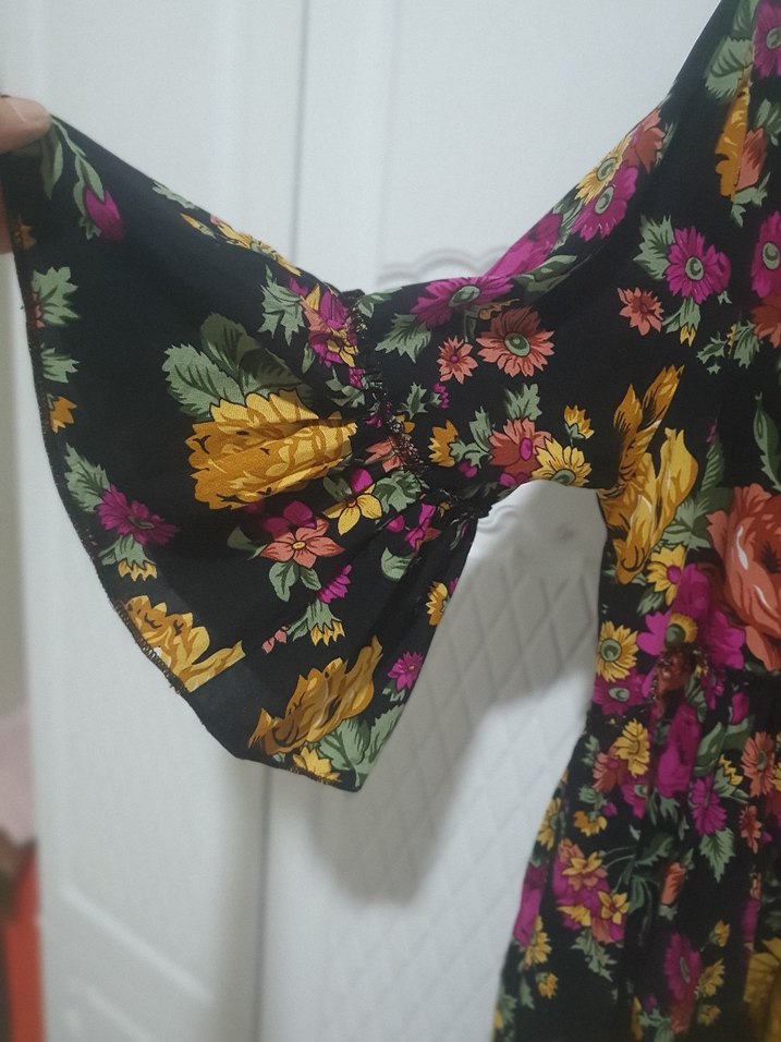 OTANTIK Çiçek Desenli dizaltı  her beden uyumlu  elbise - Görsel 2