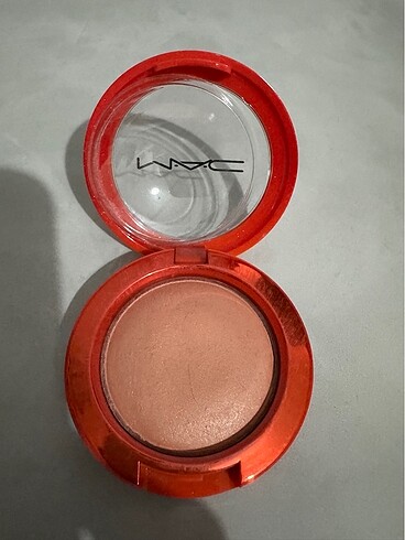  Beden Mac glow play allık so natural rengi