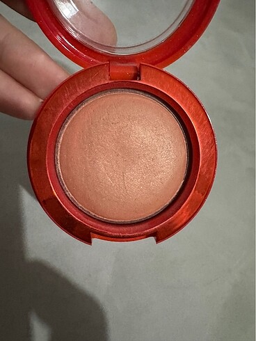  Beden Renk Mac glow play allık so natural rengi