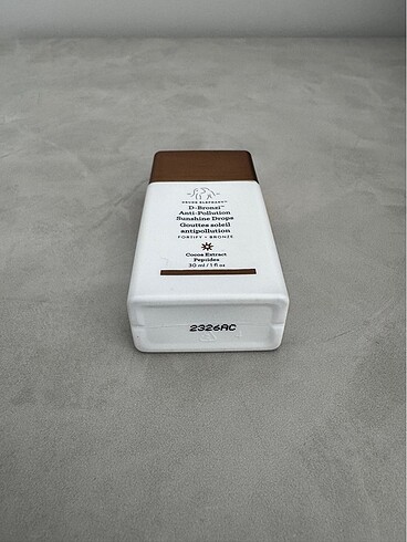 Beden Drunk elephant d-bronzi bronzer drops